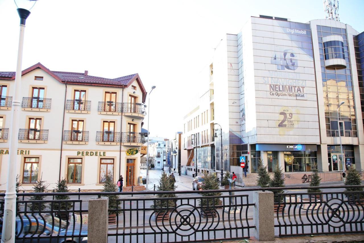 Central View קריובה מראה חיצוני תמונה